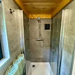 Tiny House Op De Veluwe 贝克贝亨